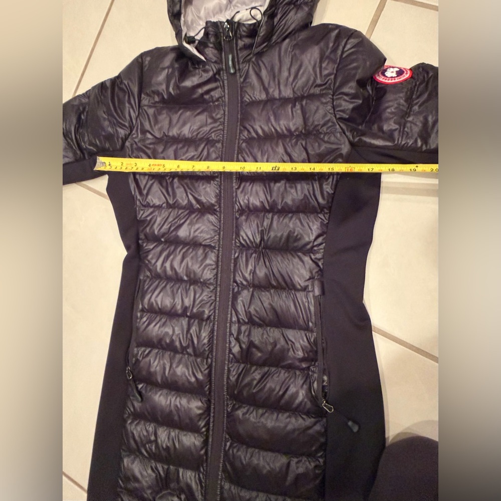 Canada Goose Black Puffer Jacket - Picture 14 of 16